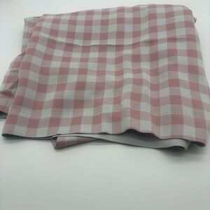 Unknown Pink and white gingham curtains